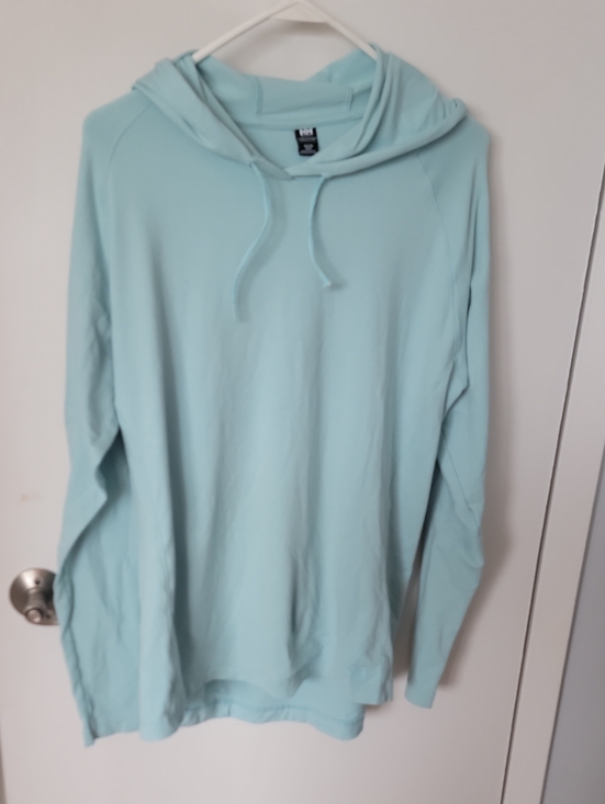 Helly Hansen Tops - Helly Hansen Aqua Long Sleeve Hoodie
